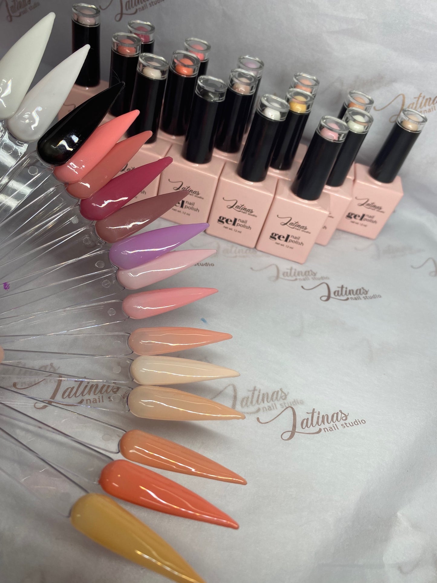 Latinas Nail Studio Rubber Gel R20 image 2