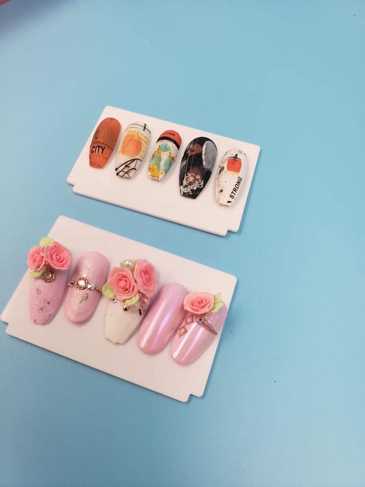Latinas Nail Studio Nail Art Display Box 44 cells image 1