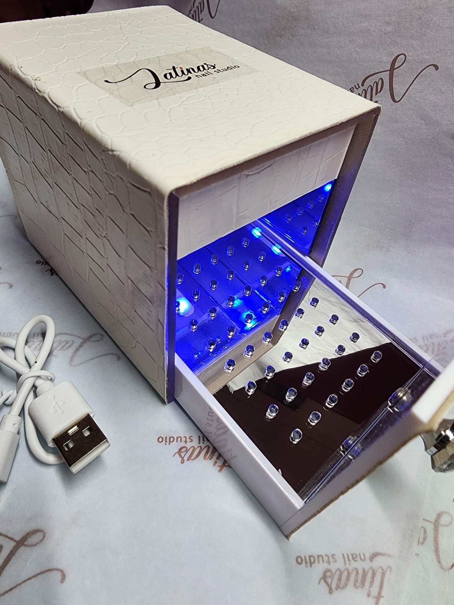 Nail Bit Sterilizer Box White Rechargeable image 0