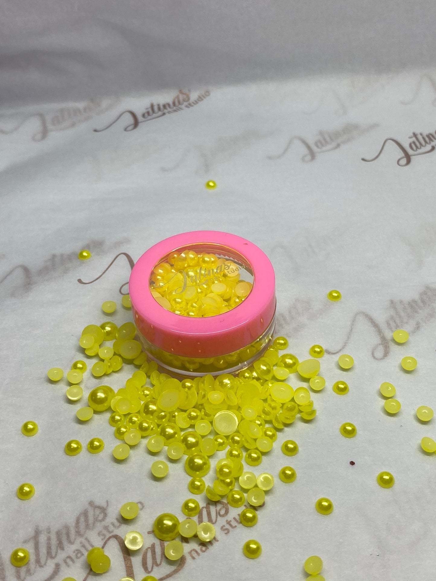 Latinas Nail Studio Yellow Pearl Decor Mix image 1