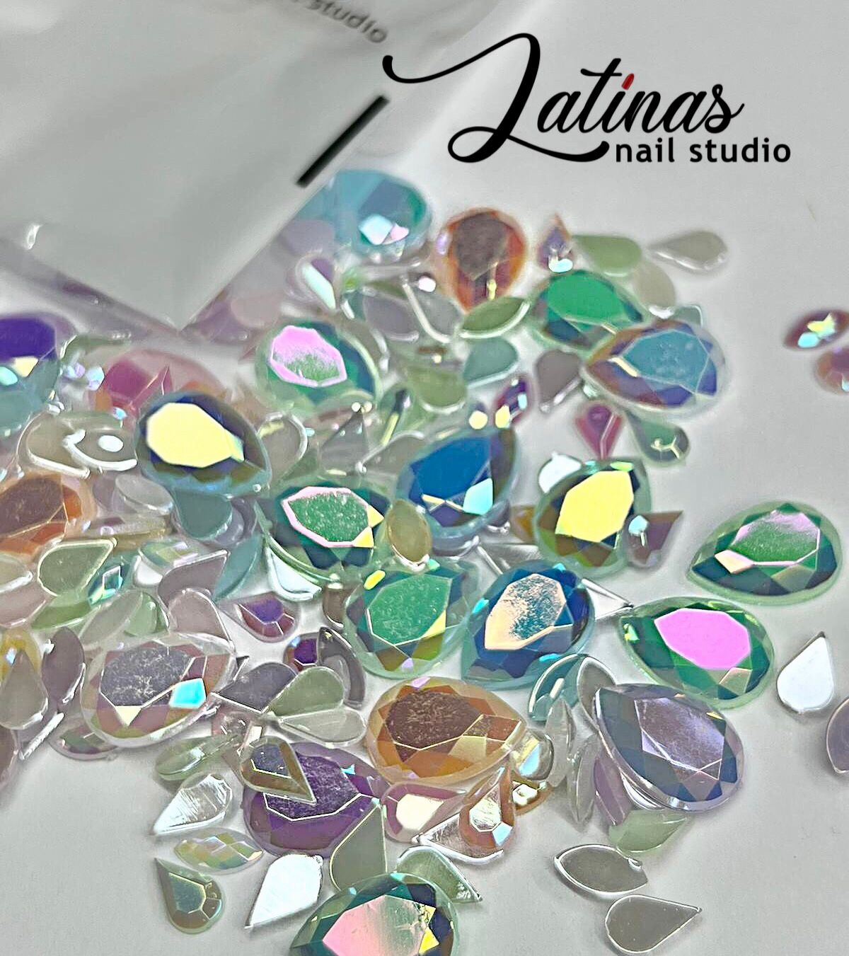 Pastel Crystals Different Shapes 200pz image 0