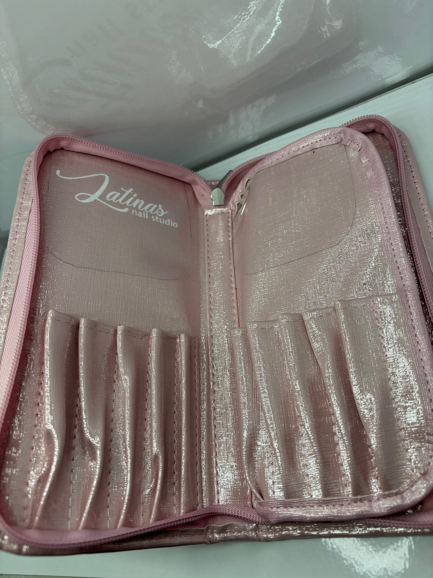 Latinas Nail Studio Brush Case Pink Bling Shine image 3