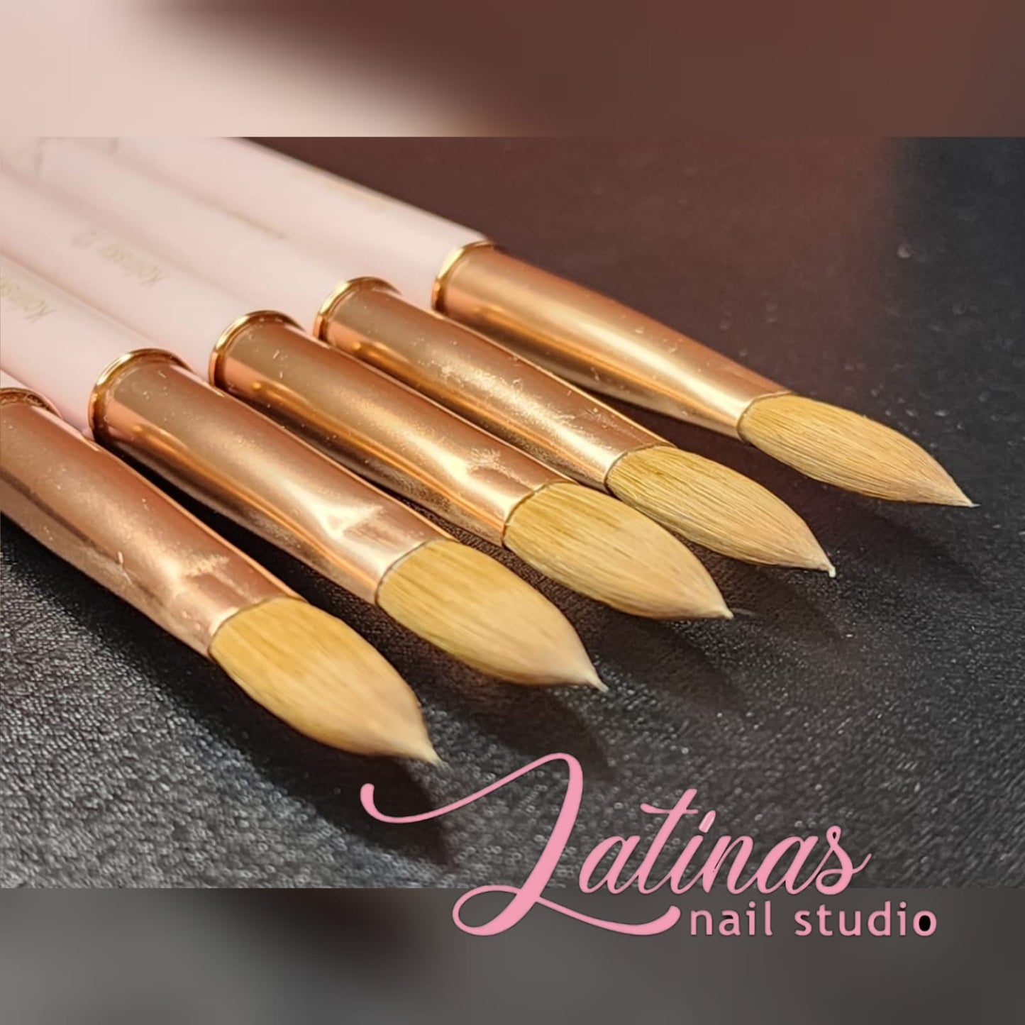 Latinas Nail Studio Kolinsky 8 Acrylic Brush Flowers image 0