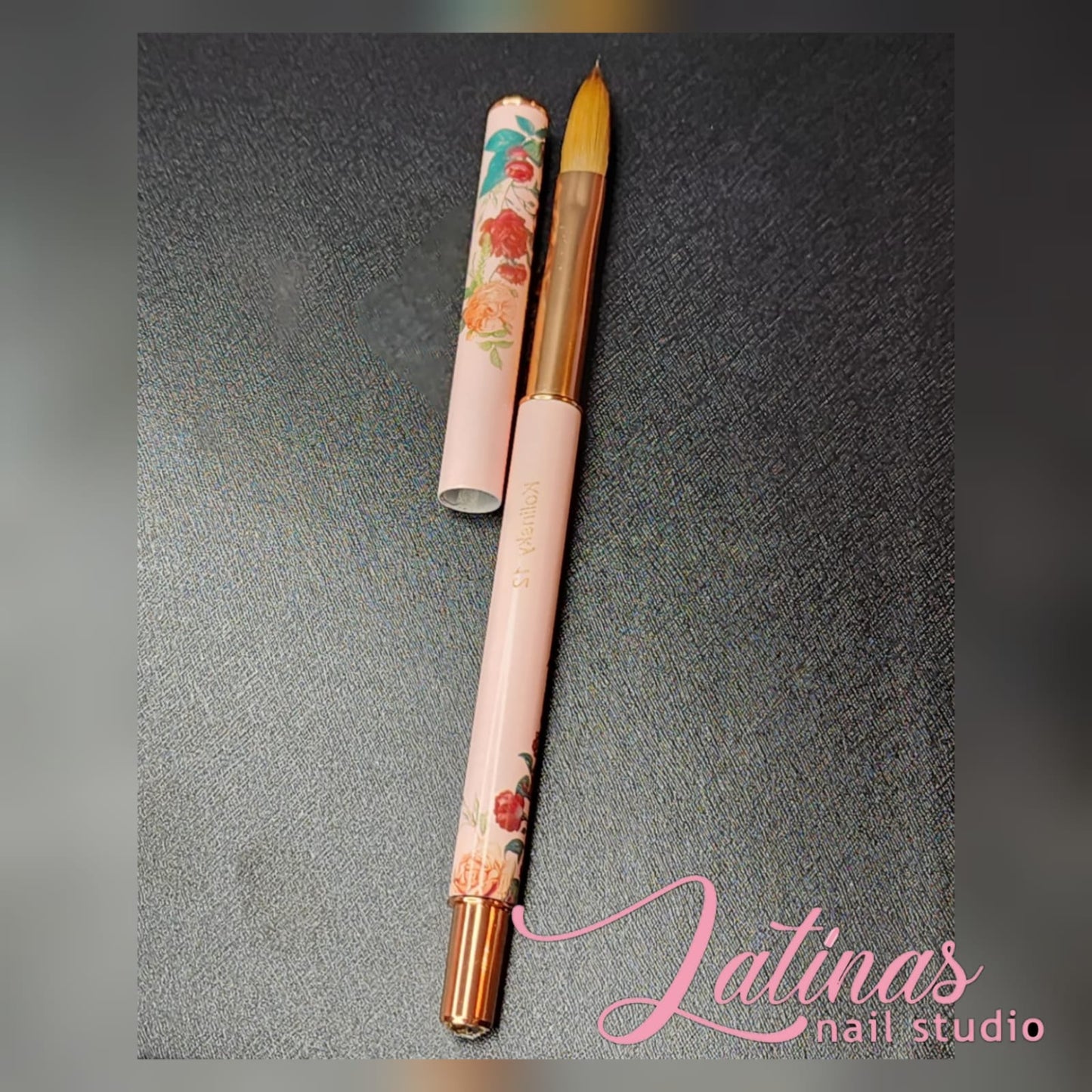 Latinas Nail Studio Kolinsky 8 Acrylic Brush Flowers image 8