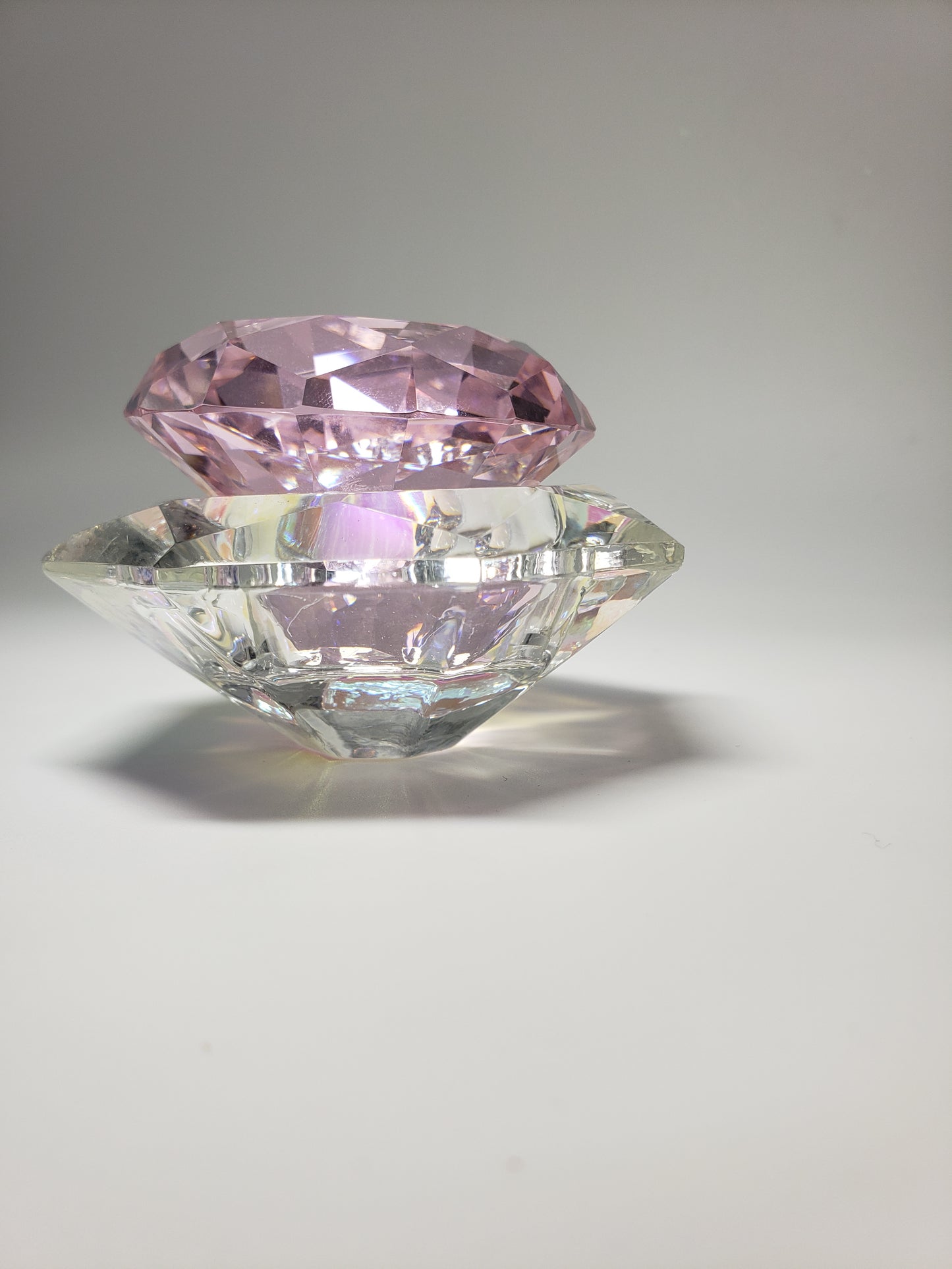 Latinas Nail Studio Diamond Dapping Dish image 4