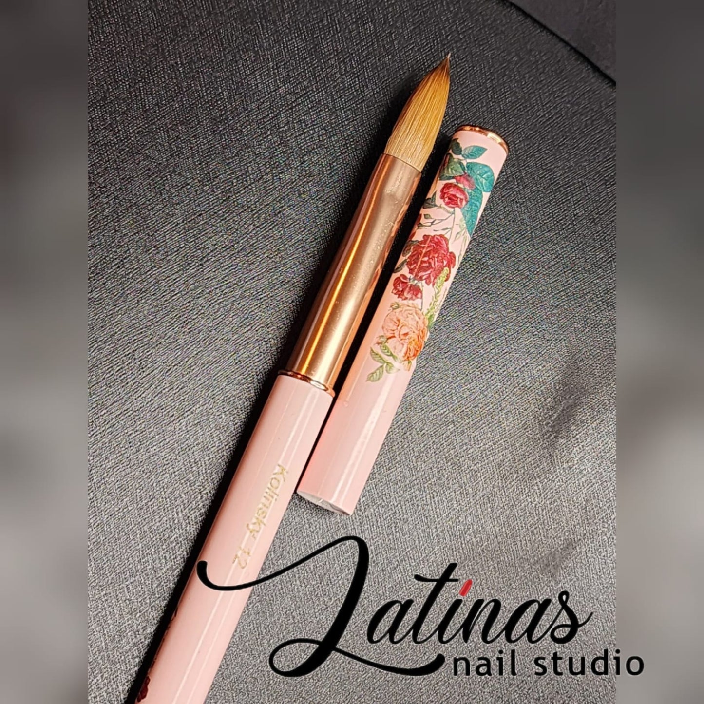 Latinas Nail Studio Kolinsky 8 Acrylic Brush Flowers image 7