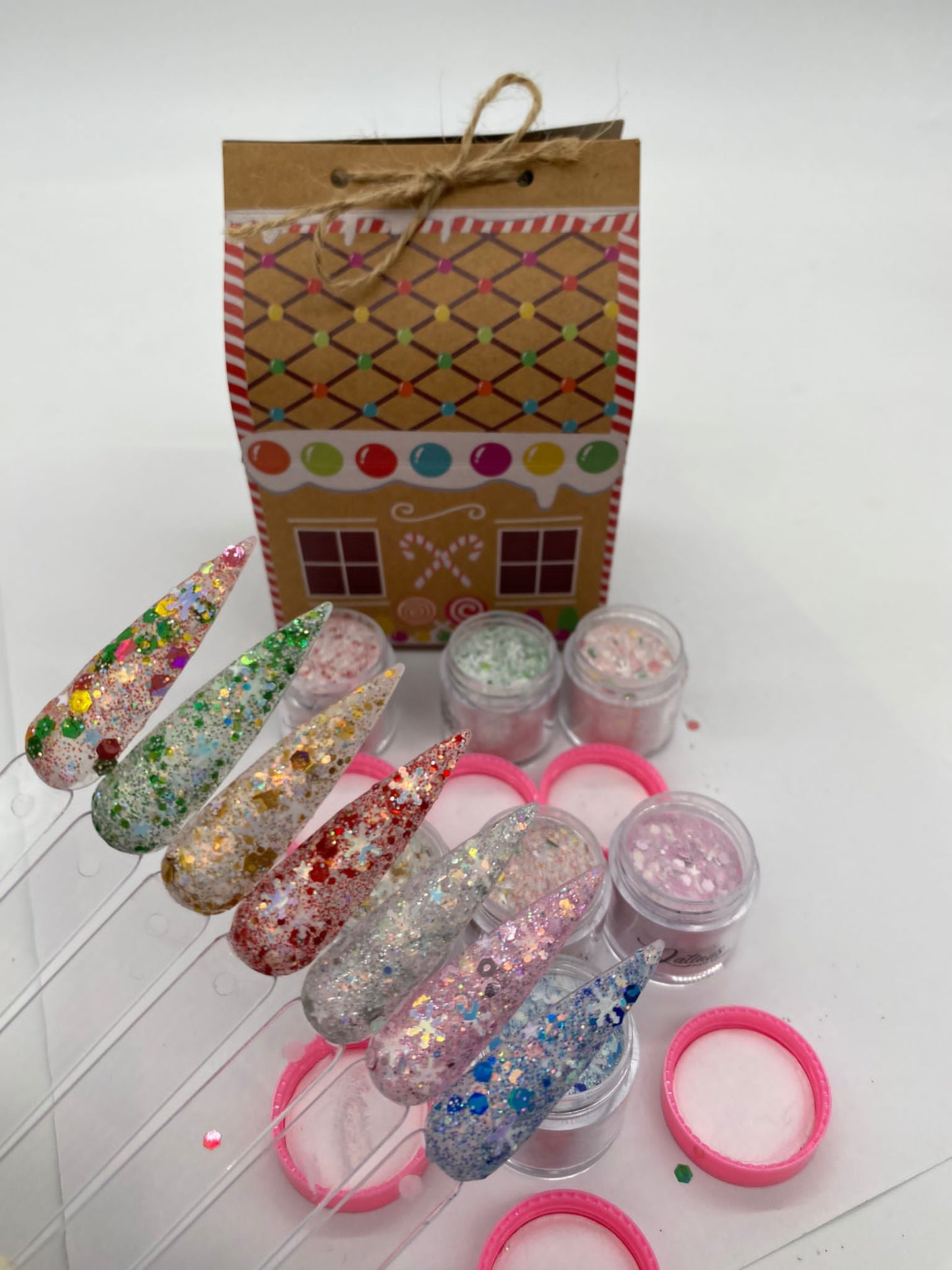 Latinas Nail Studio Copos de Nieve 7pz Collection image 4