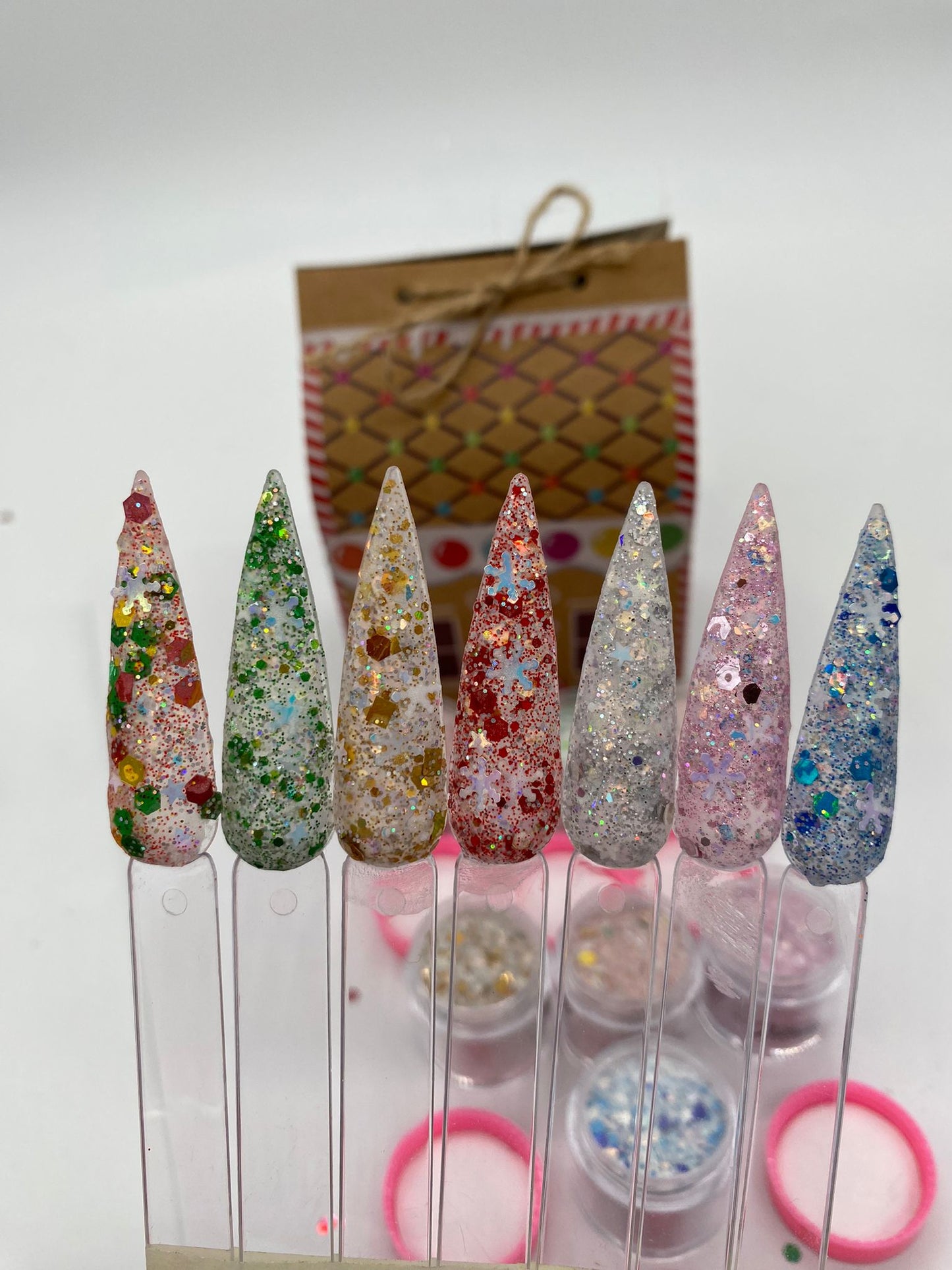 Latinas Nail Studio Copos de Nieve 7pz Collection image 7