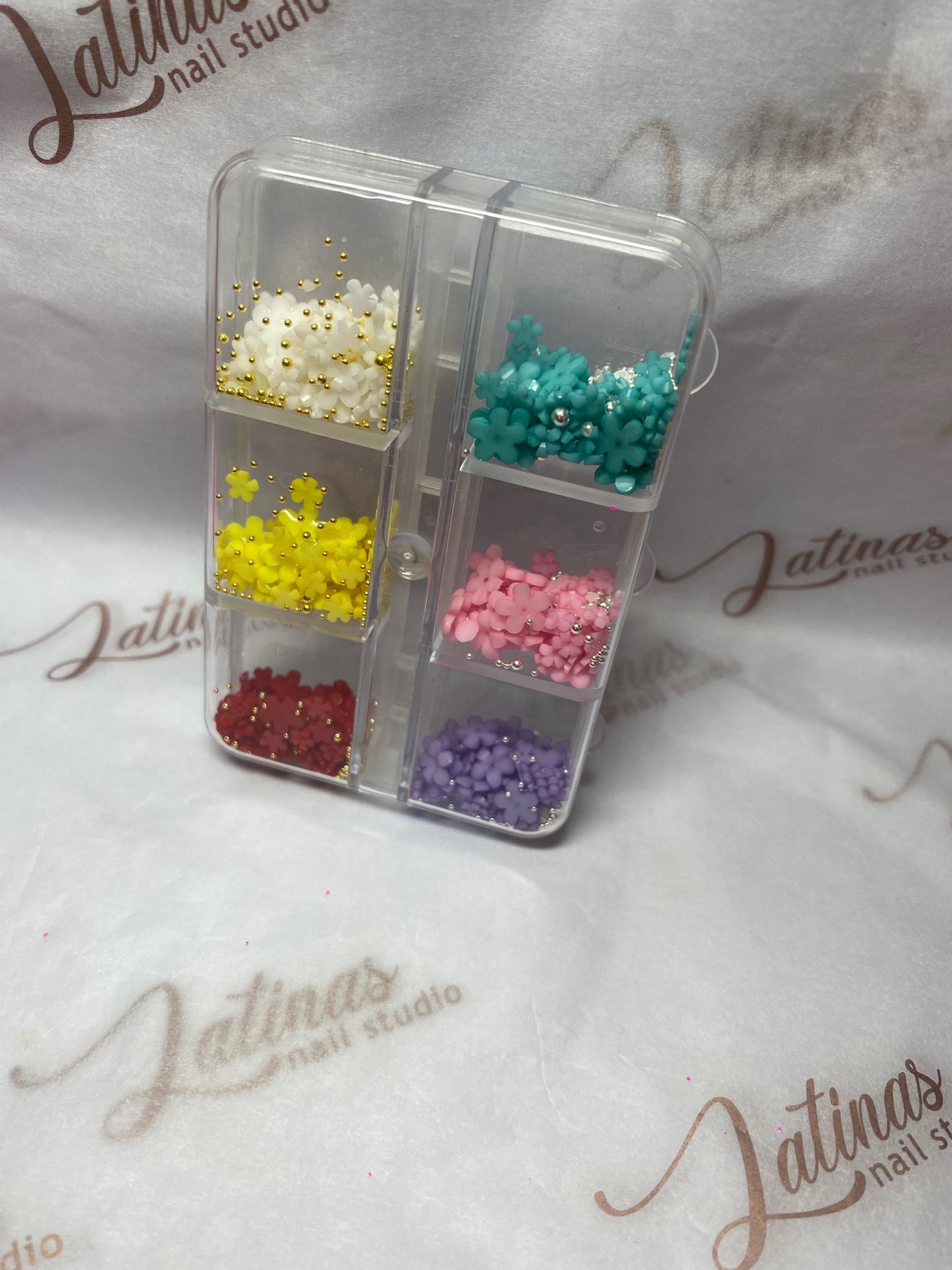 Latinas Nail Studio Flowers Assorted Colors image 0