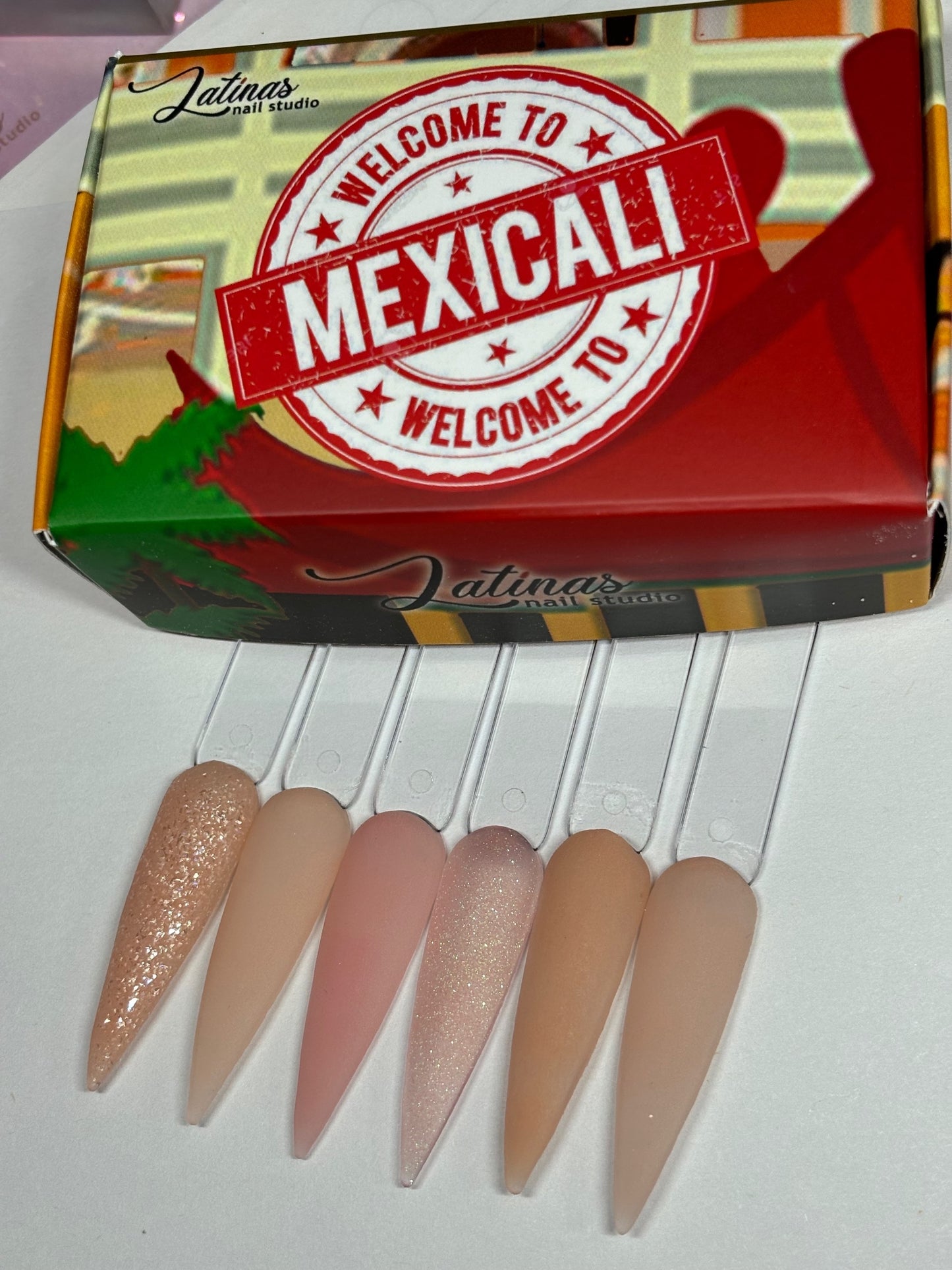 Latinas Nail Studio Mexicali (Makeover Acrylic) 6pz Collection image 4