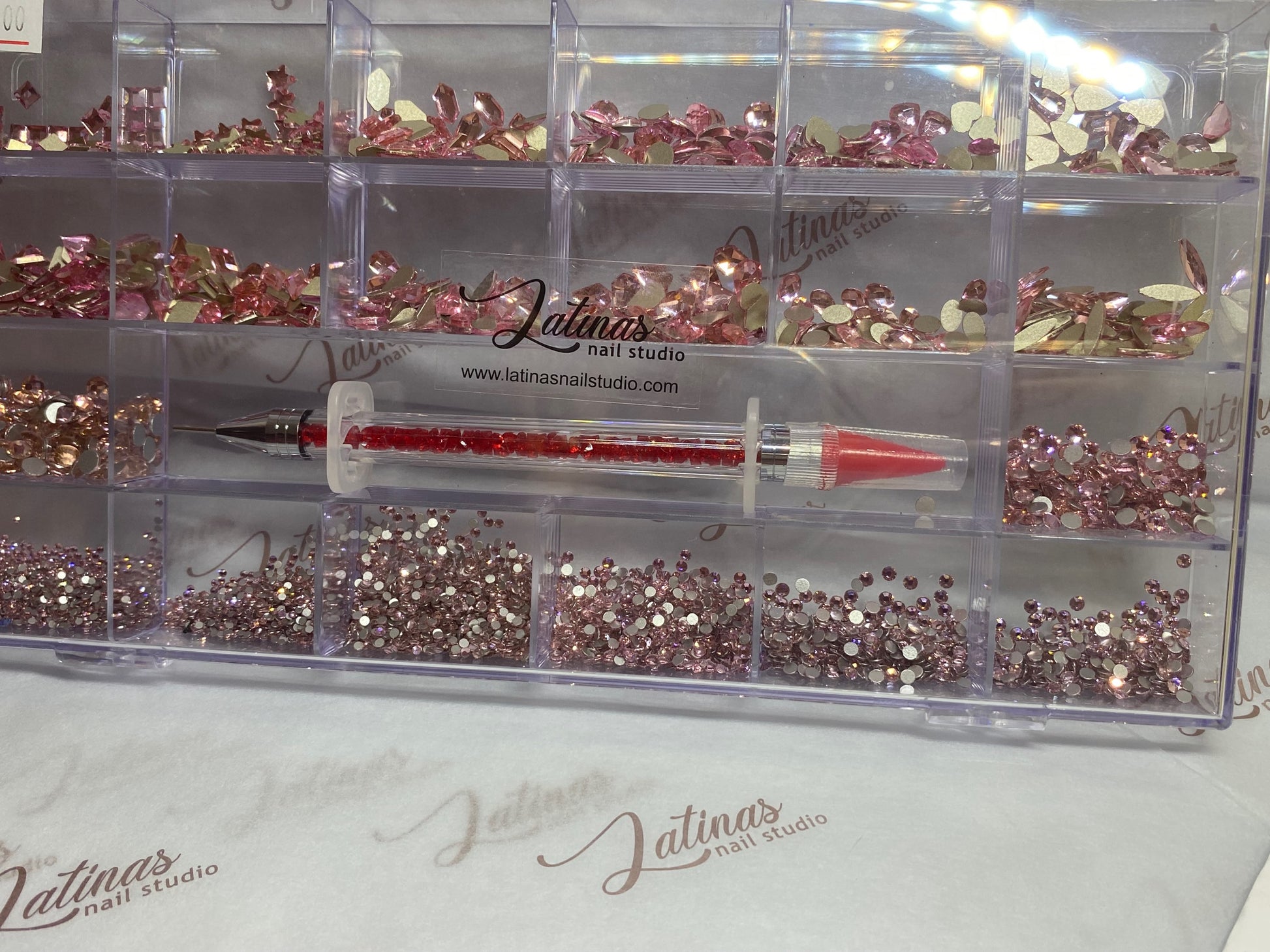 Latinas Nail Studio Caja Cristales Pink image 3