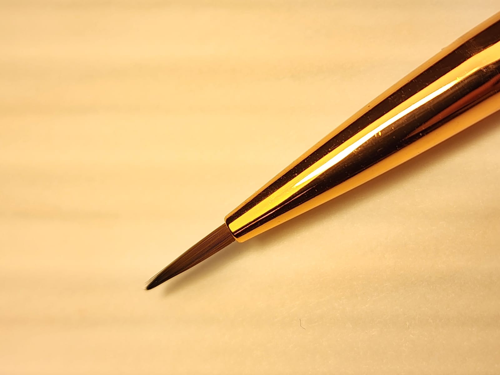 Latinas Nail Studio Thick Liner  image 3