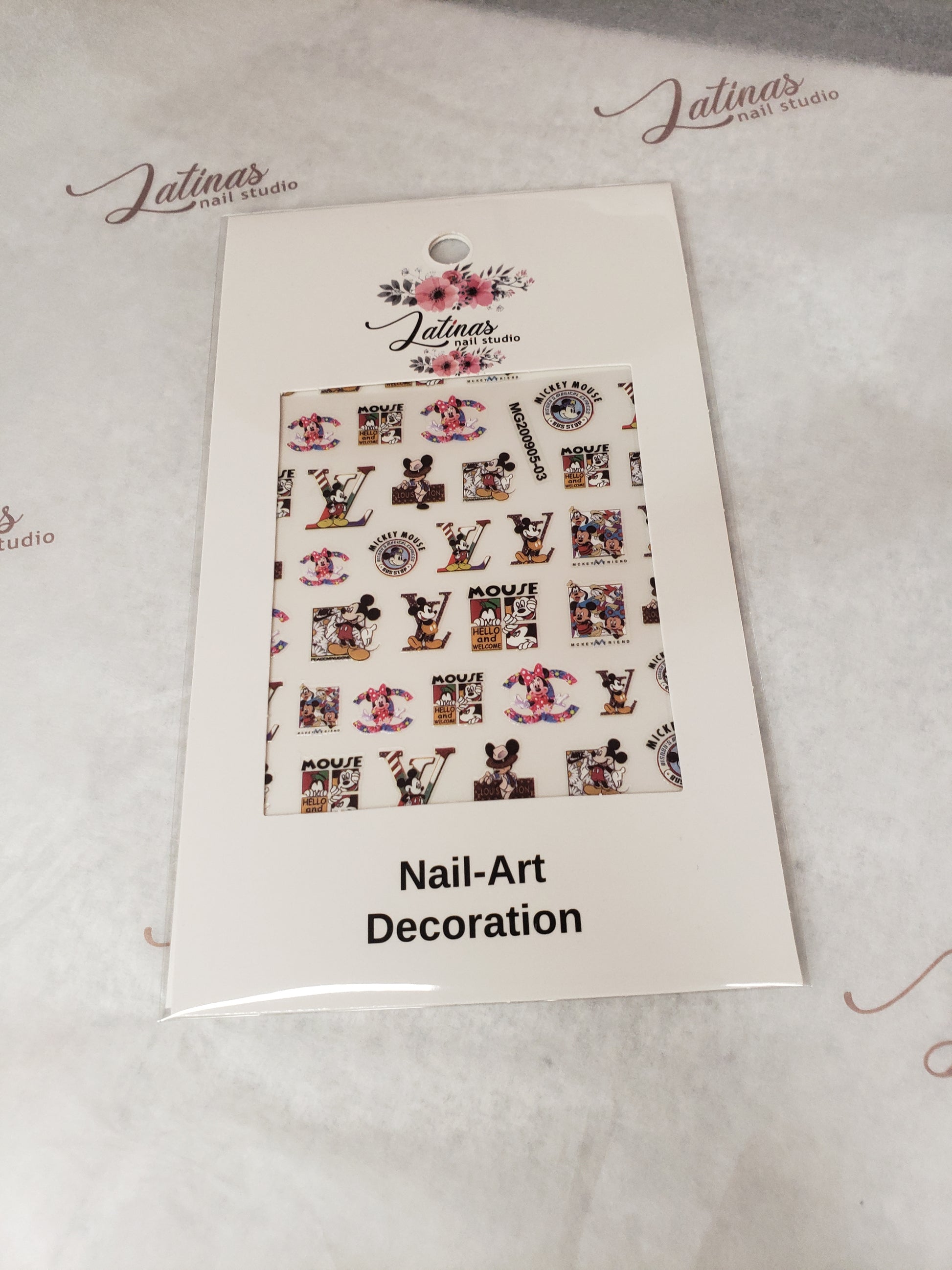 Latinas Nail Studio Nail Art Sticker MM LV CC  image 0