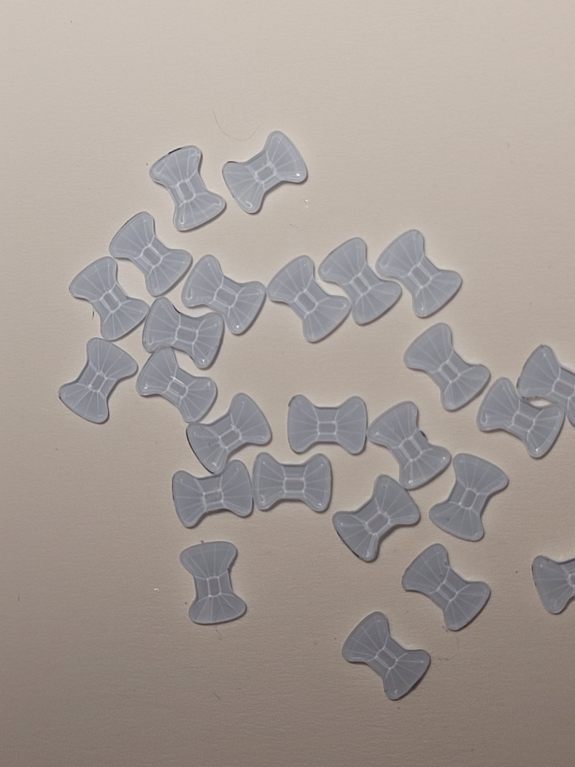 Crystal bows (swarovsky) until supplies last 12pz image 1